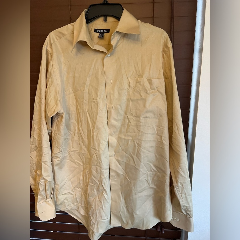 Men’s long sleeve dress shirt